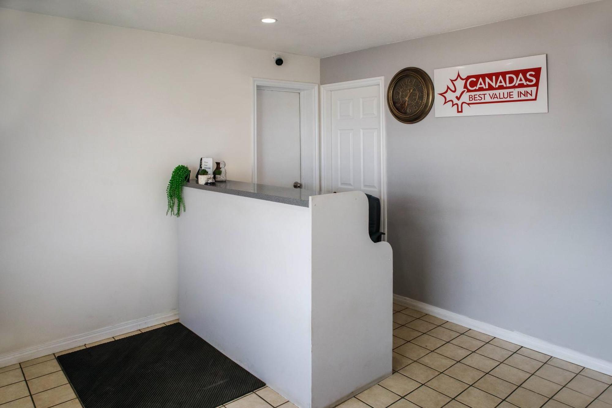 Canadas Best Value Inn Fort St John Fort St. John Εξωτερικό φωτογραφία